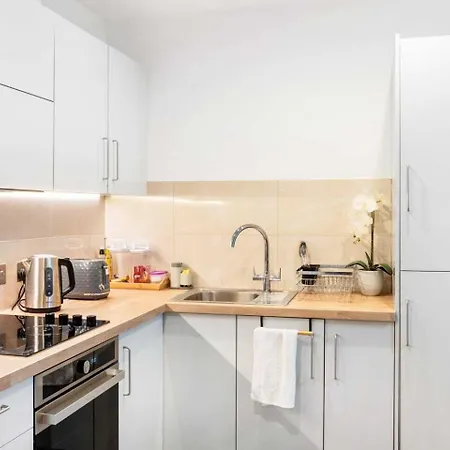 Grand , 2 Double Bedroom With Free Parking , * Birmingham