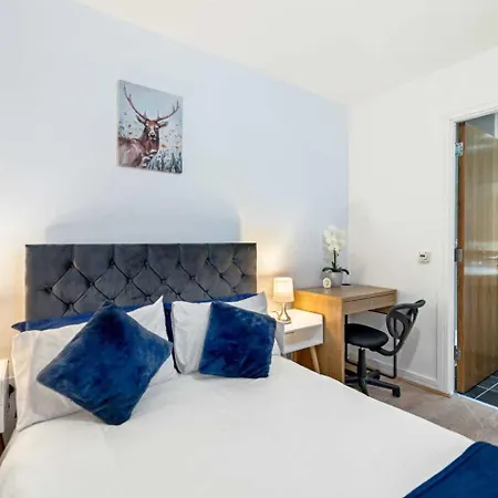 Grand , 2 Double Bedroom With Free Parking , Birmingham